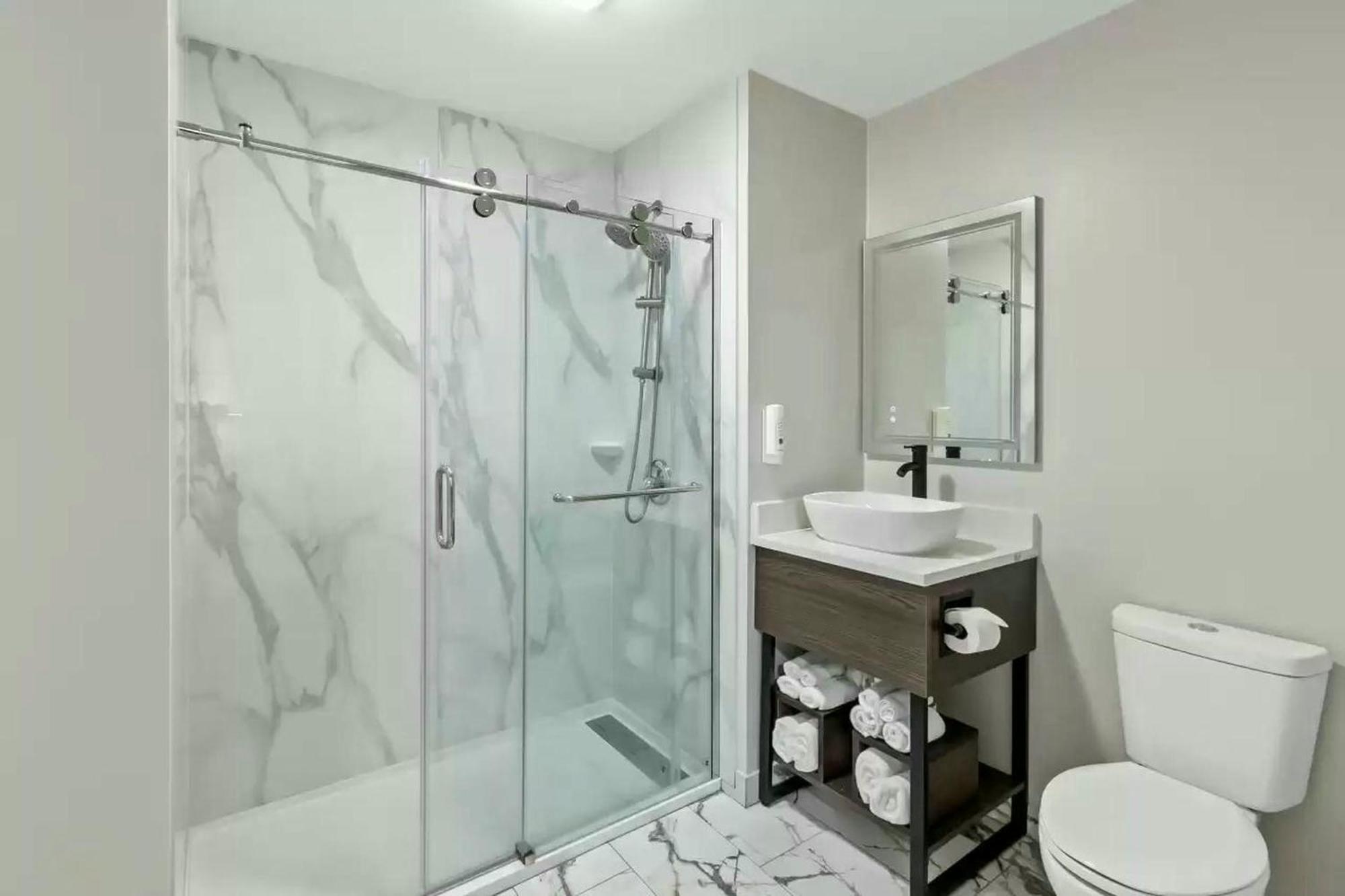 Quality Inn & Suites Columbia Harbison Екстер'єр фото